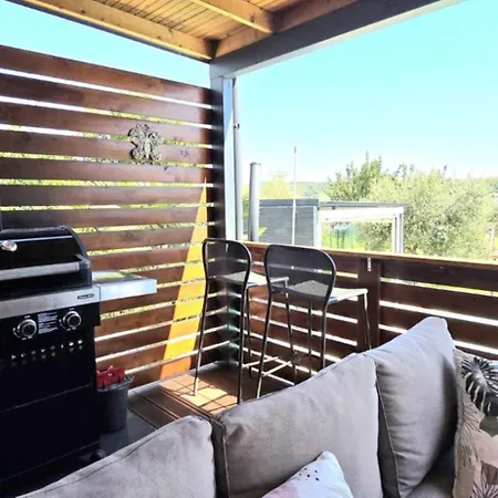 House Ive, House Beta - A Romantic Hideaway In An Olive Grove By The Sea, Fenced With Privacy, Swimming Pool, Jacuzzi And Playground, Pomer Σπίτι διακοπών Πούλα